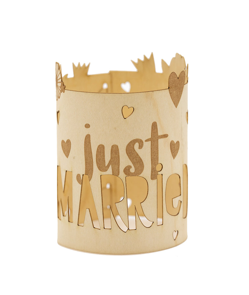 Frontcover zum Titel Just married